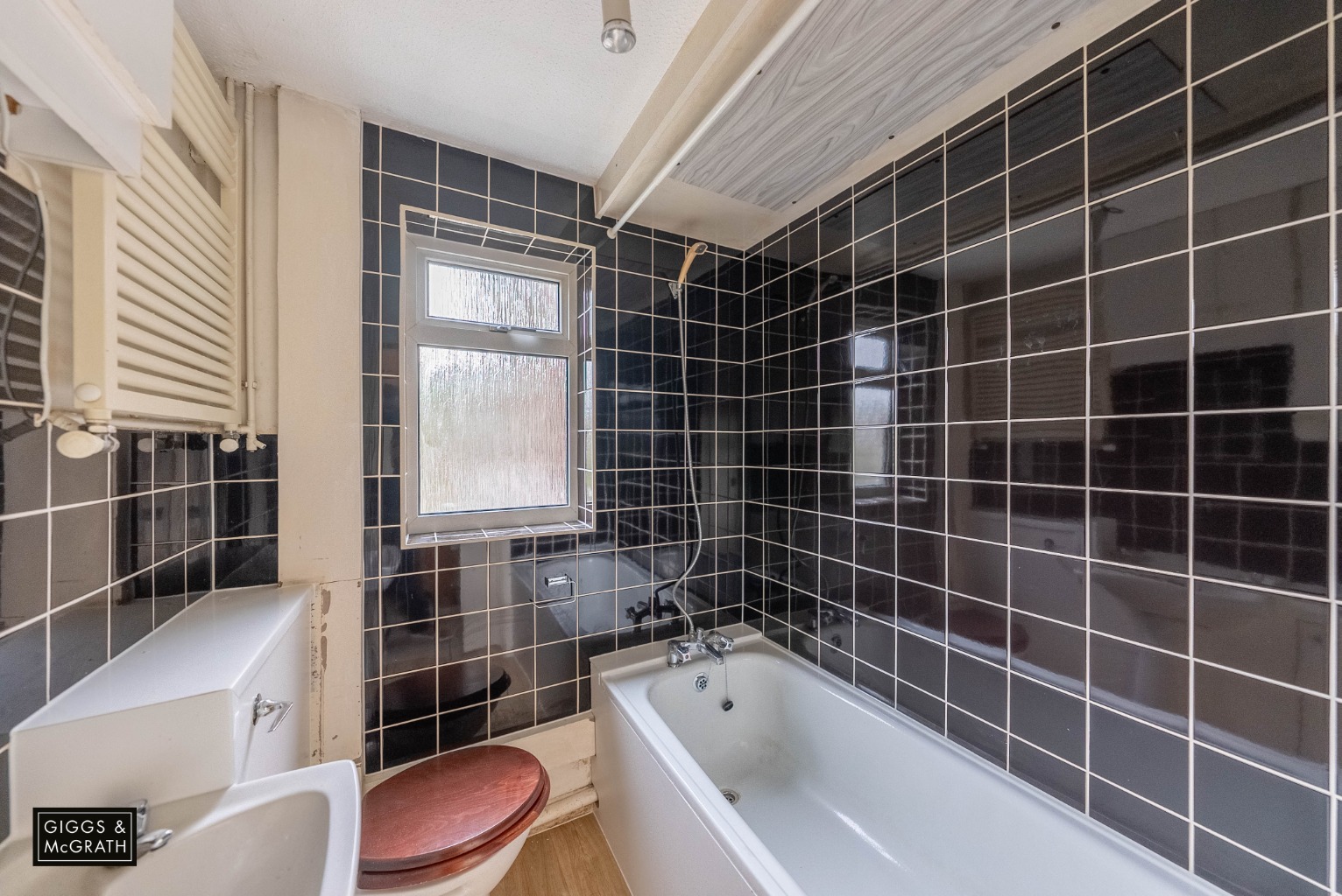 2 bed semi-detached house for sale in Lancelot Way, Huntingdon  - Property Image 7