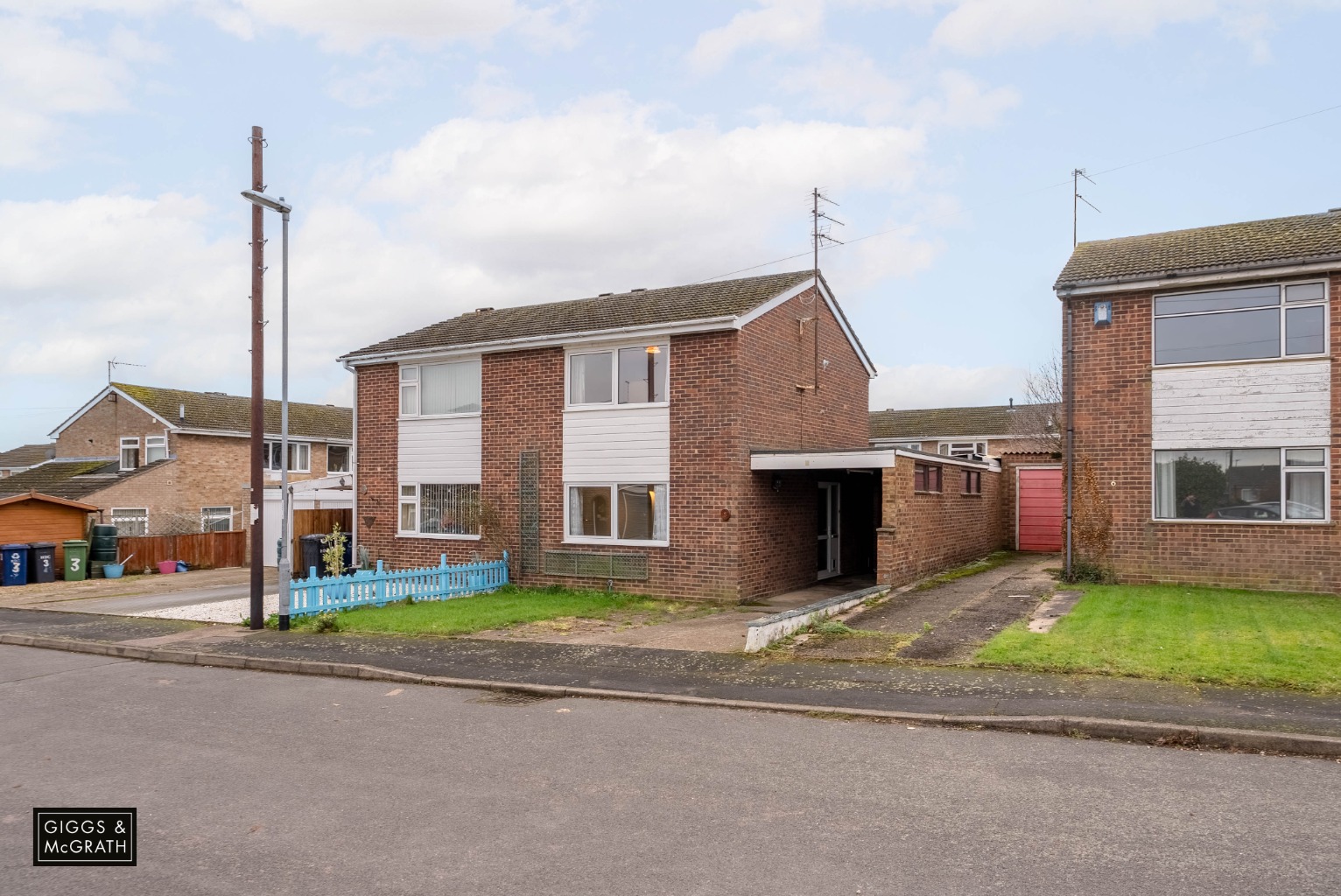 2 bed semi-detached house for sale in Lancelot Way, Huntingdon  - Property Image 1