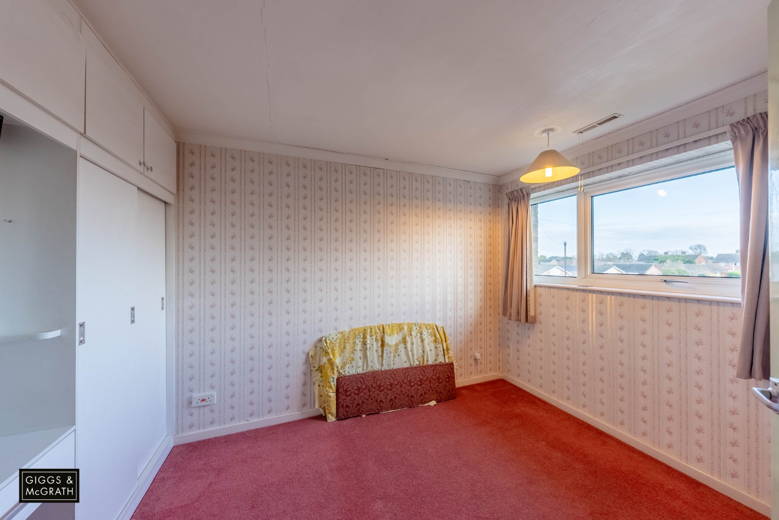 3 bed semi-detached house for sale in Greenfields, Huntingdon 8