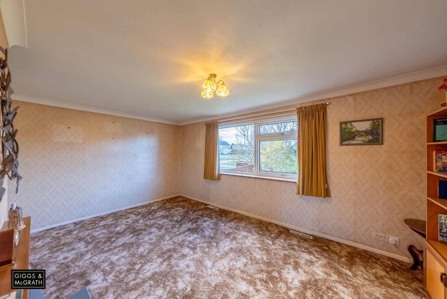 3 bed semi-detached house for sale in Greenfields, Huntingdon  - Property Image 2