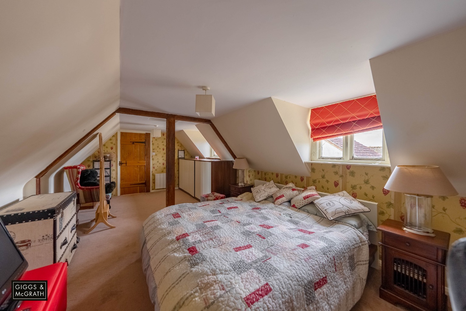 2 bed detached house for sale in The Green, Huntingdon  - Property Image 8