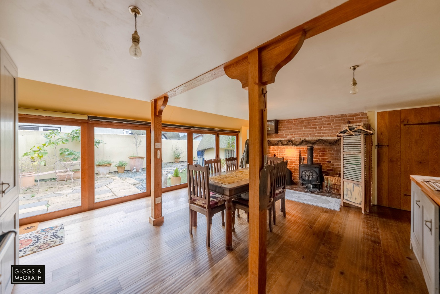 2 bed detached house for sale in The Green, Huntingdon 15