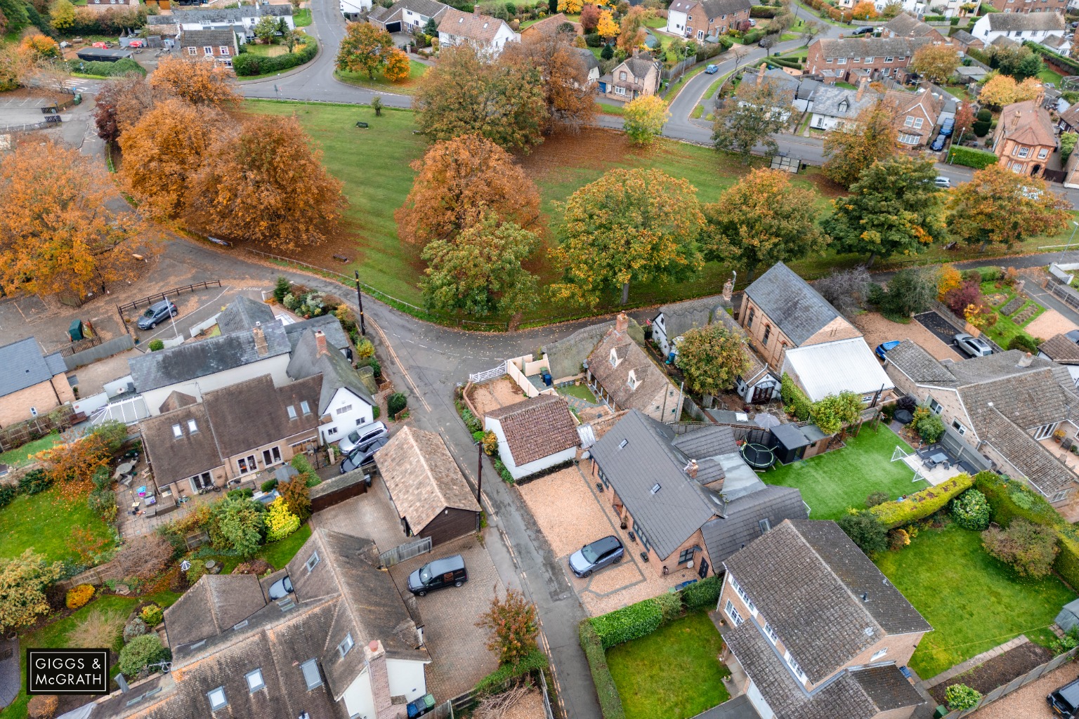 2 bed detached house for sale in The Green, Huntingdon 12