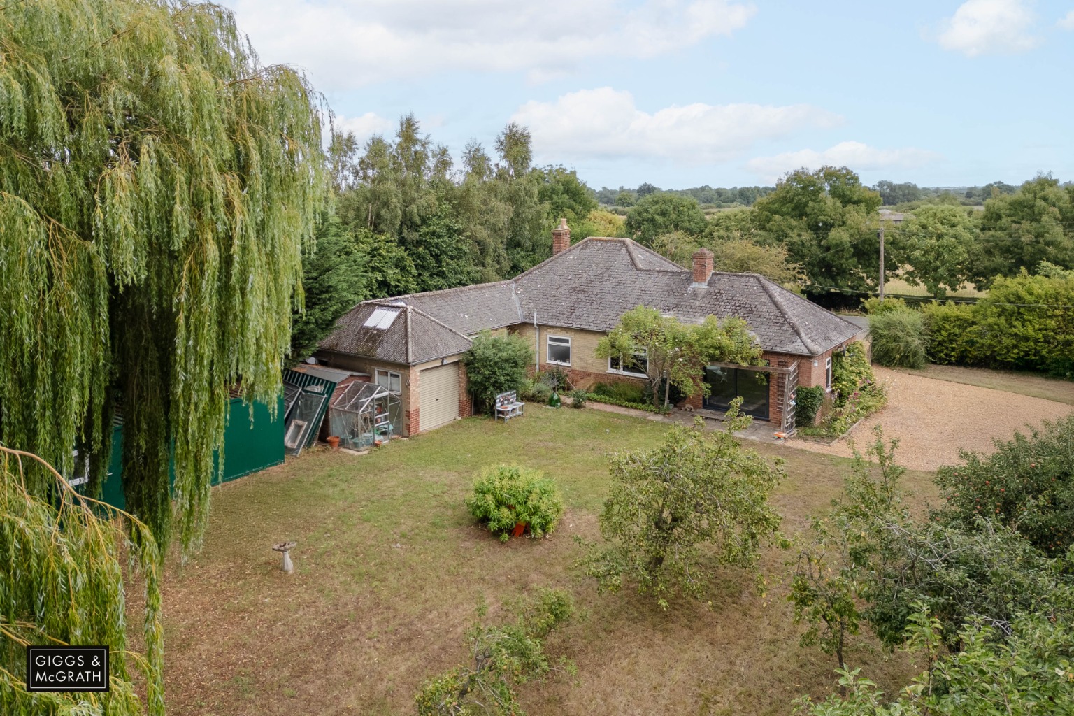 3 bed detached bungalow for sale in Colne Road, Huntingdon  - Property Image 1