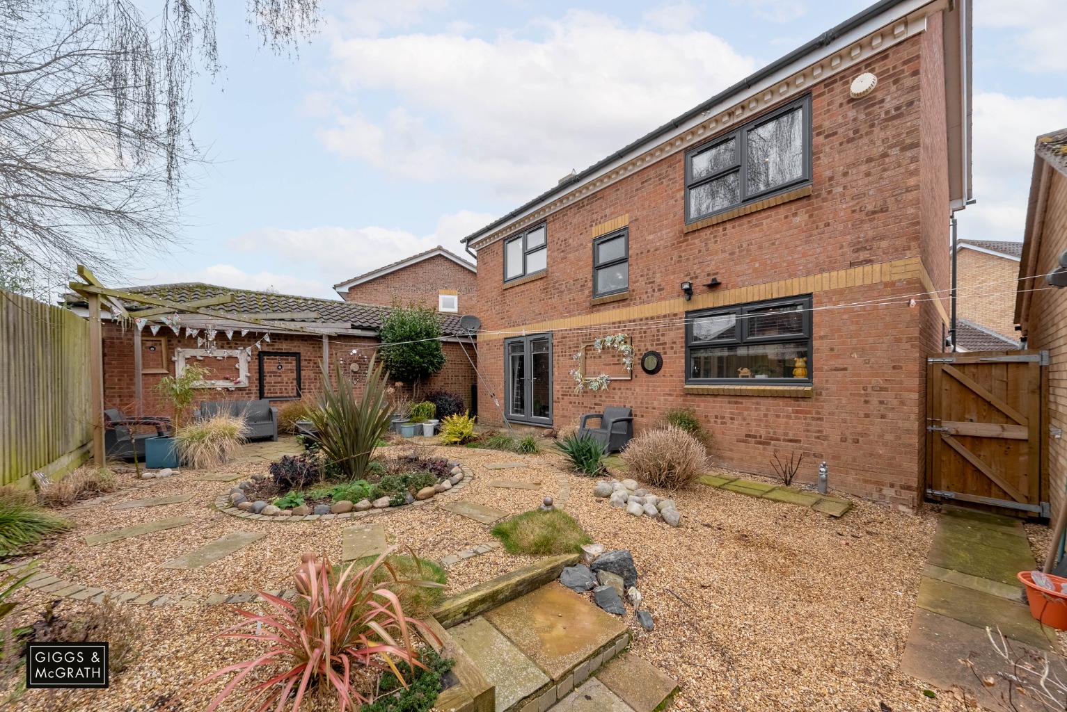 4 bed detached house for sale in Cranfield Place, Huntingdon  - Property Image 4
