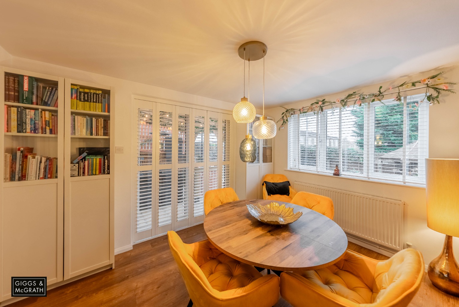 3 bed semi-detached house for sale in Oatlands Avenue, Cambridge  - Property Image 5