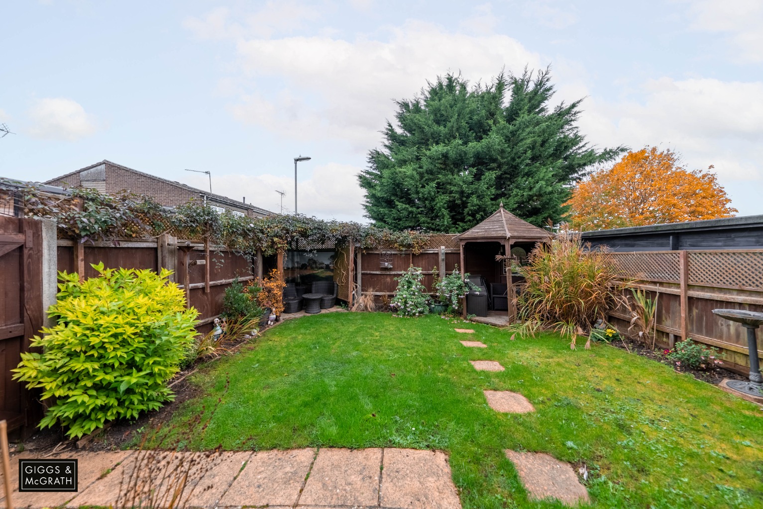 3 bed semi-detached house for sale in Oatlands Avenue, Cambridge  - Property Image 17