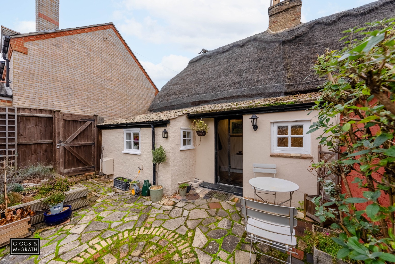 1 bed cottage for sale in East Street, Huntingdon  - Property Image 16