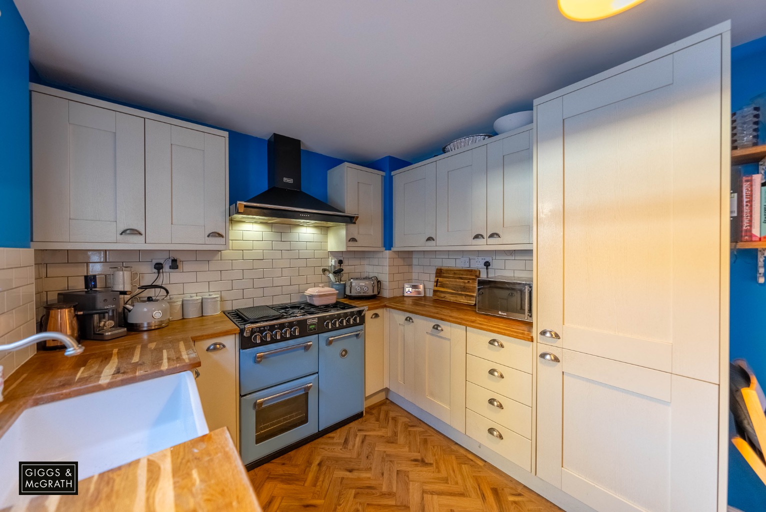 2 bed cottage for sale in Burleigh Terrace, St. Ives  - Property Image 4