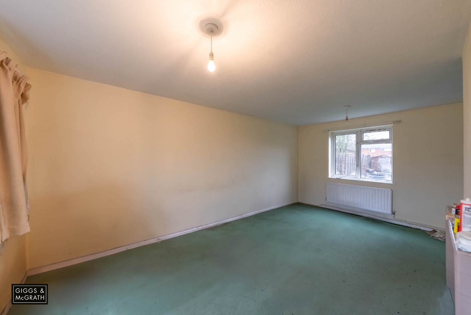 2 bed semi-detached house for sale in Somerset Road, Huntingdon  - Property Image 2