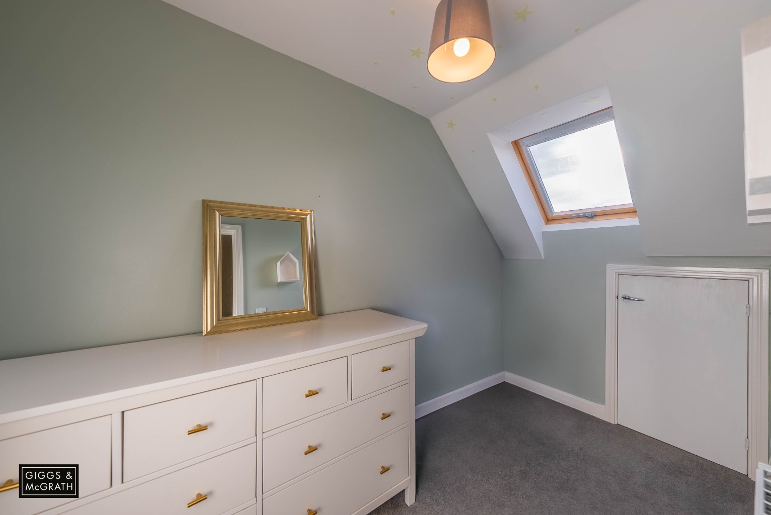 3 bed semi-detached house for sale in Central Avenue, Huntingdon  - Property Image 9