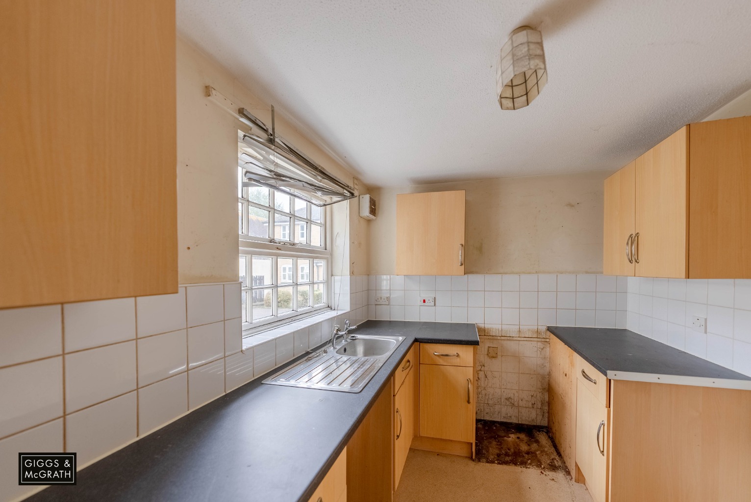 1 bed ground floor flat for sale in Mill Common, Huntingdon  - Property Image 5