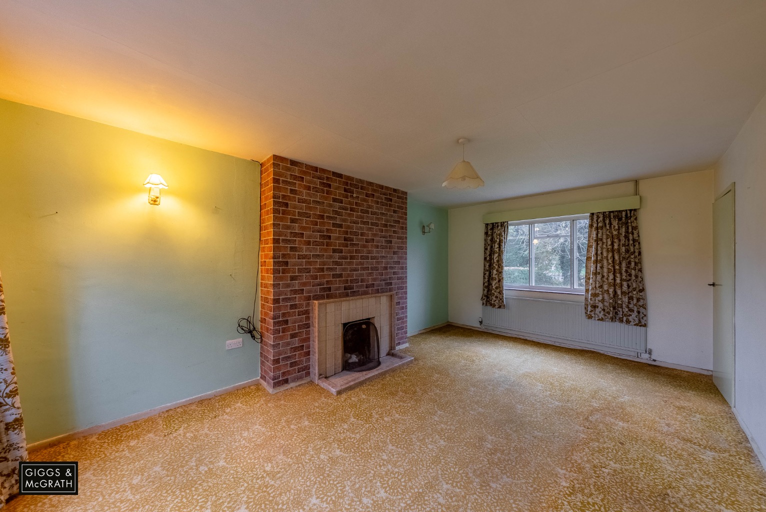 3 bed detached house for sale in Meadow Lane, Huntingdon 6