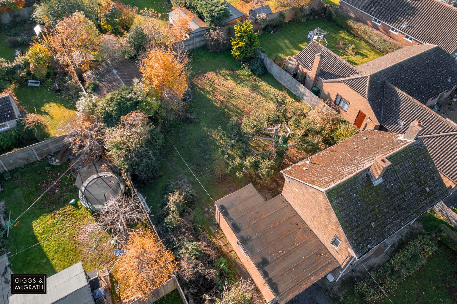 3 bed detached house for sale in Meadow Lane, Huntingdon  - Property Image 6