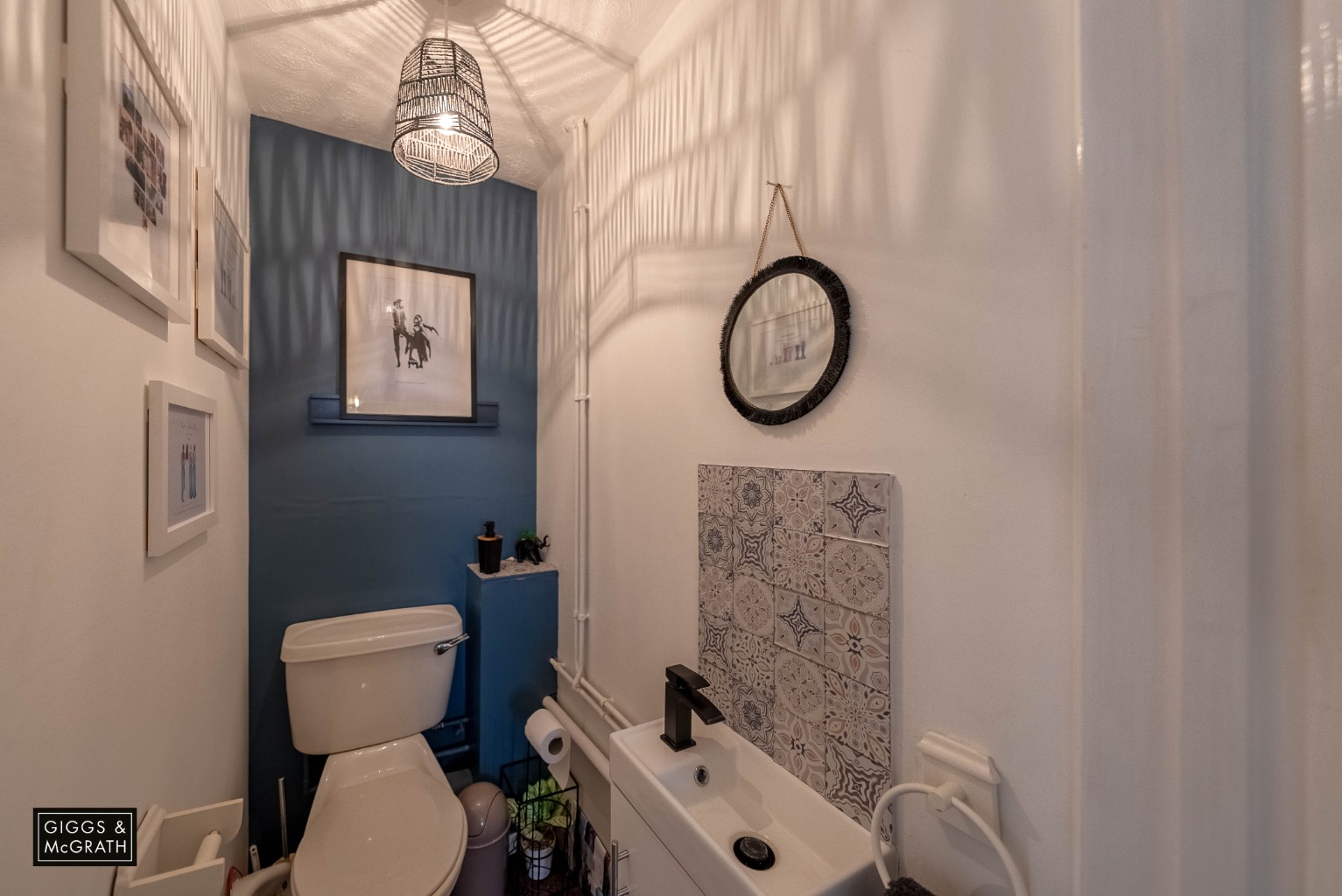 2 bed end of terrace house for sale in Orchard Close, Huntingdon 6