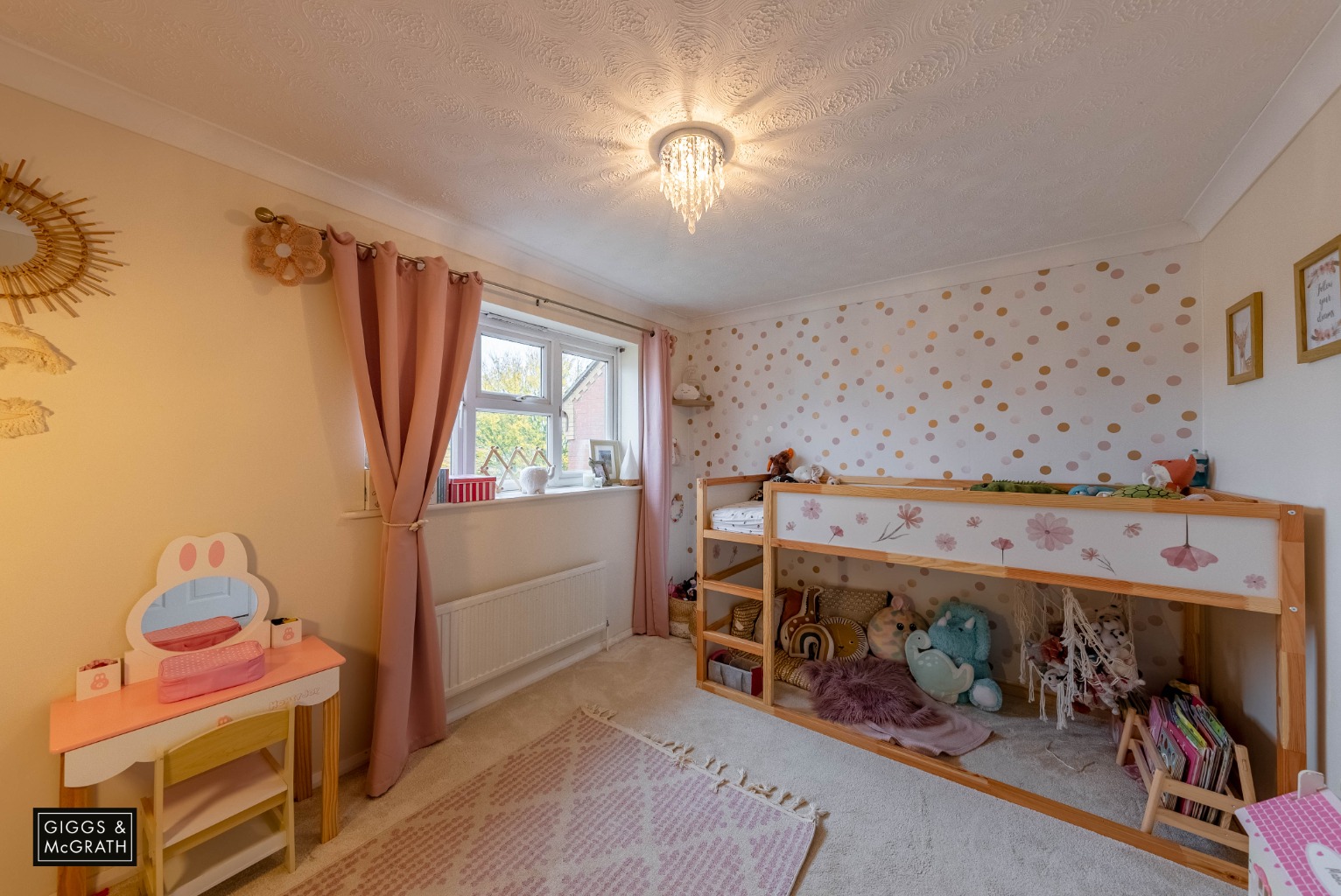 2 bed end of terrace house for sale in Orchard Close, Huntingdon 9