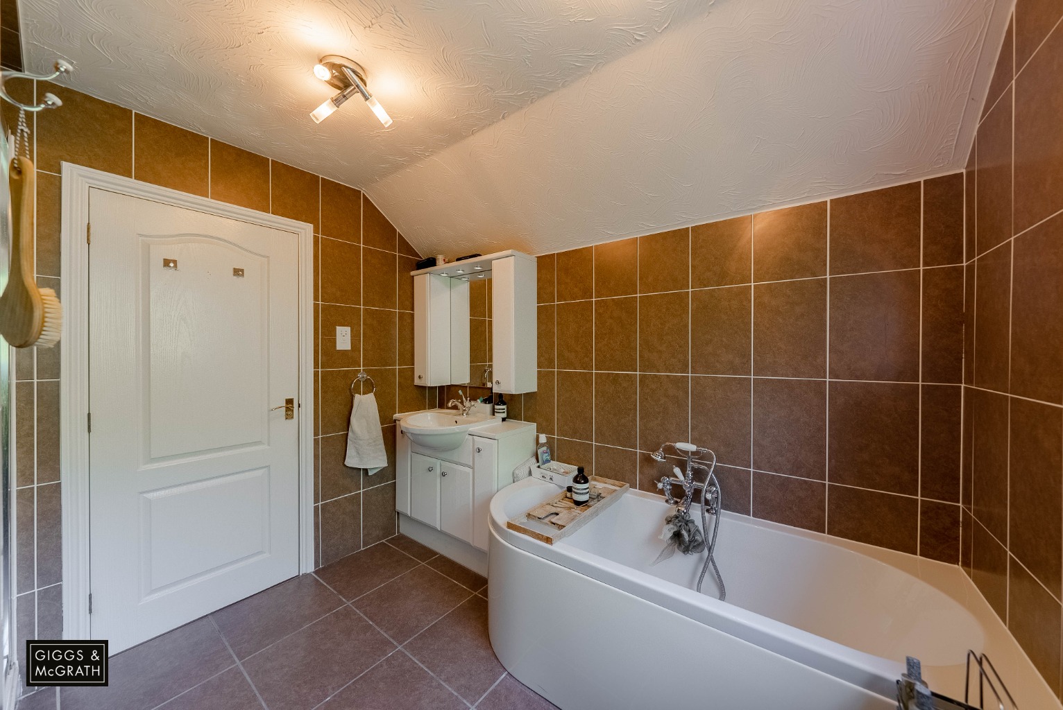 5 bed detached house for sale in Cow Brook Lane, Cambridge  - Property Image 18