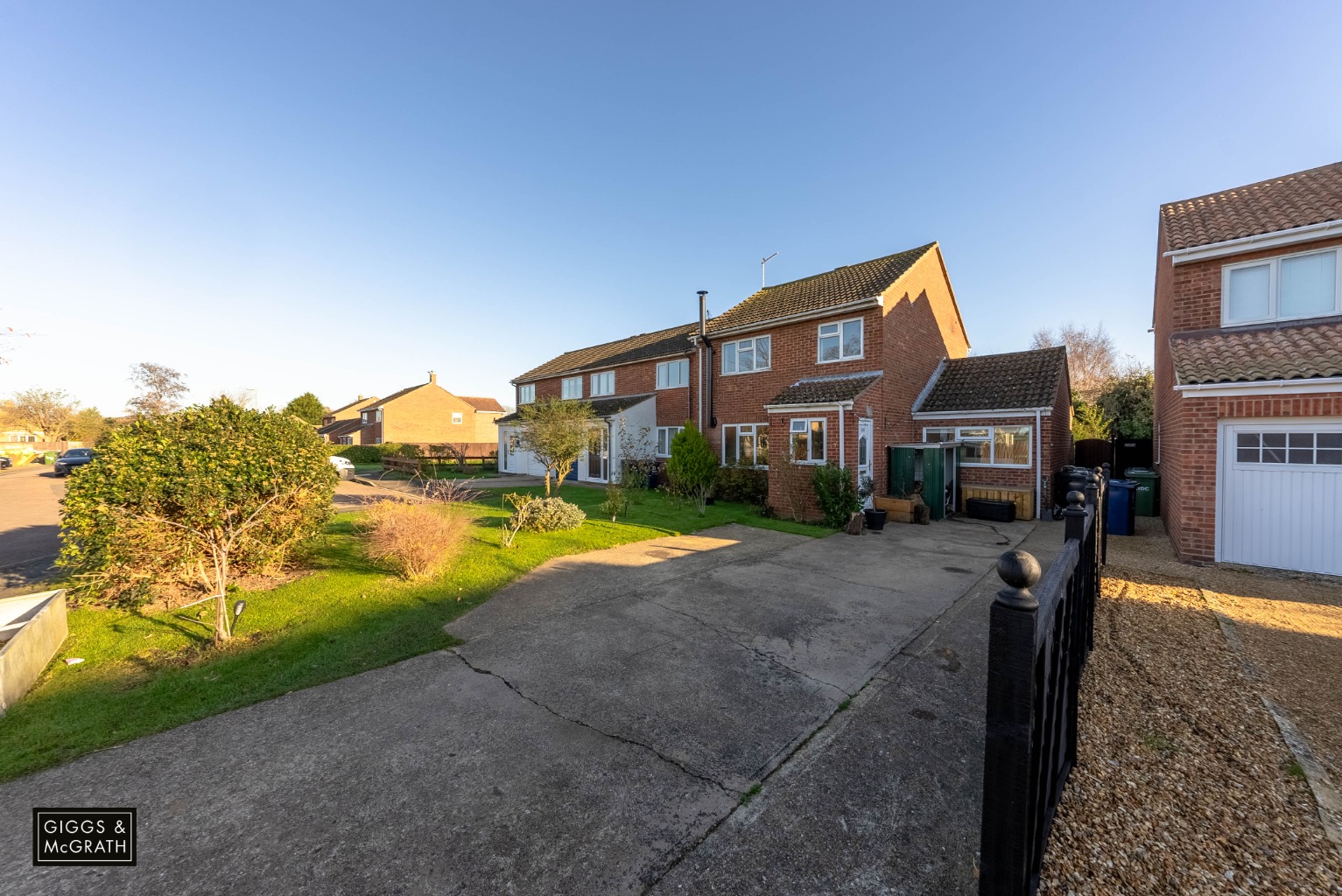 3 bed detached house for sale in Greenfields, Huntingdon  - Property Image 21