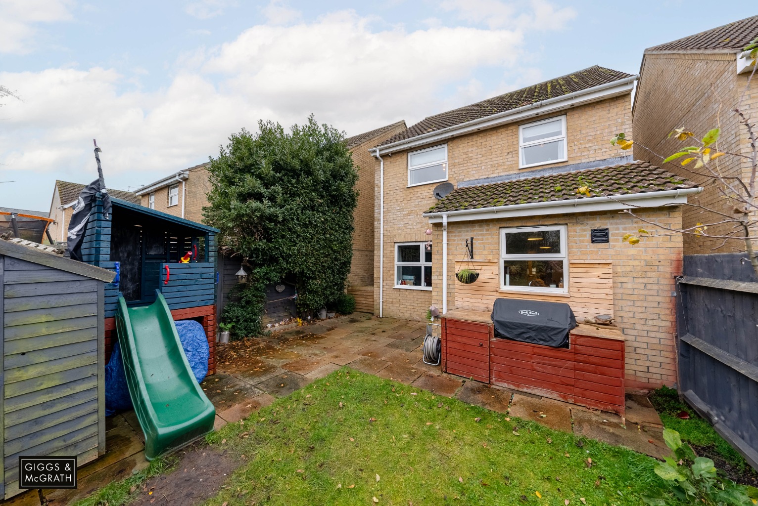 3 bed detached house for sale in Orchard Close, Cambridgeshire  - Property Image 16