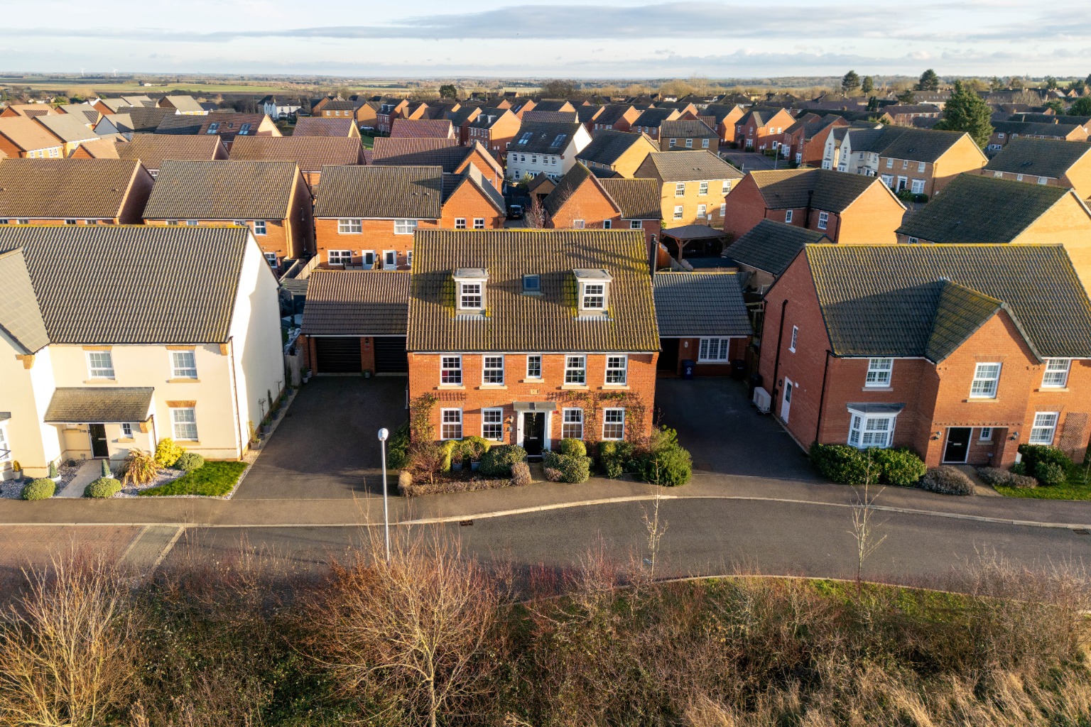 5 bed detached house for sale in Mahaddie Way, Huntingdon 29