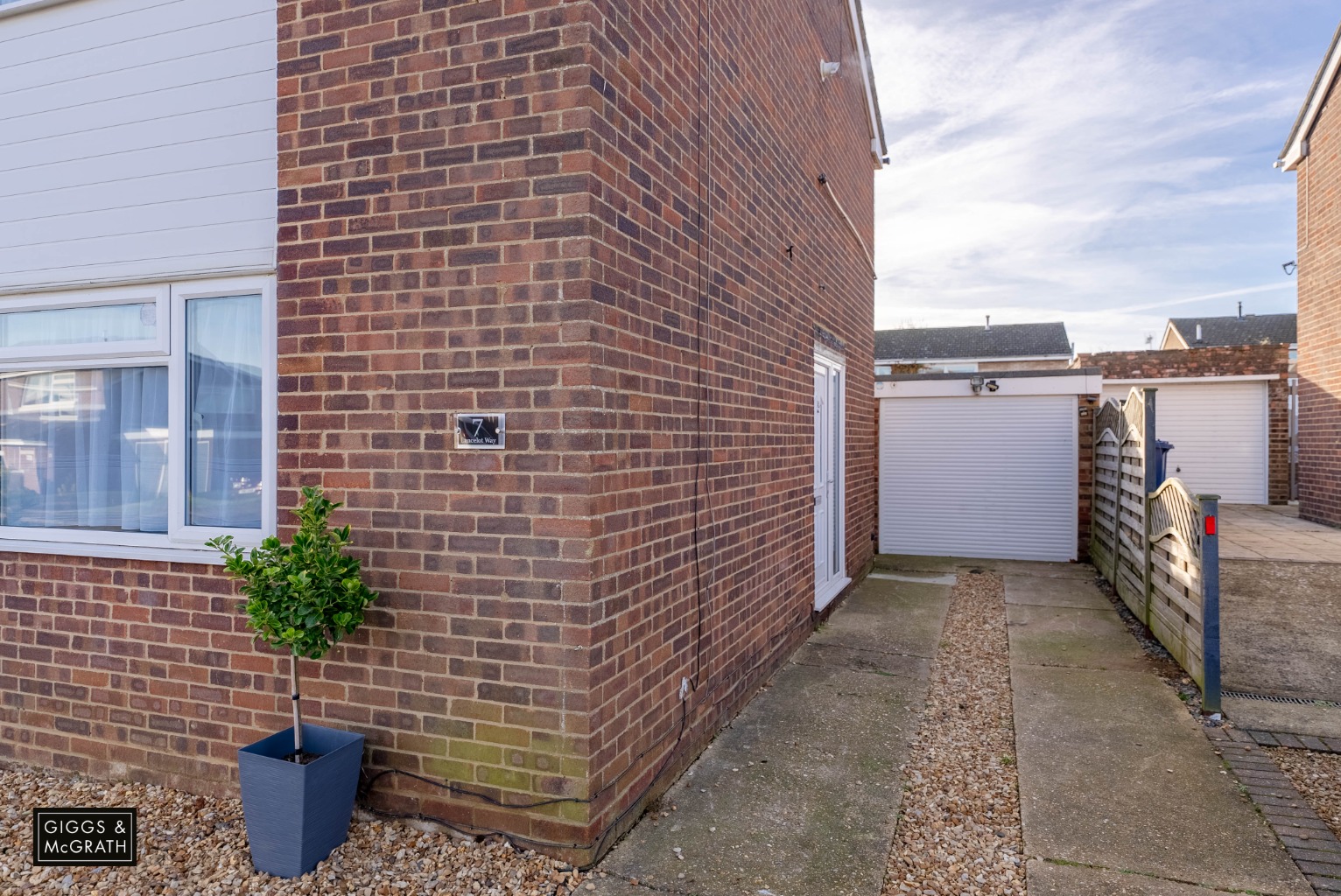 2 bed semi-detached house for sale in Lancelot Way, Huntingdon 19