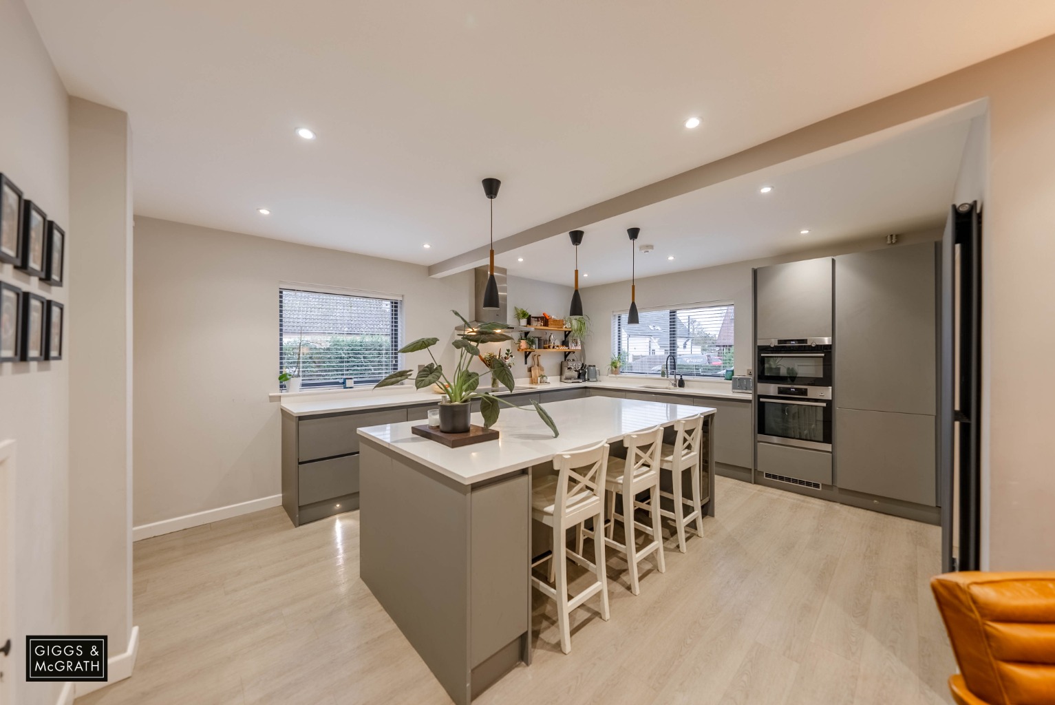 4 bed detached house for sale in Hawkes Lane, St. Ives 9