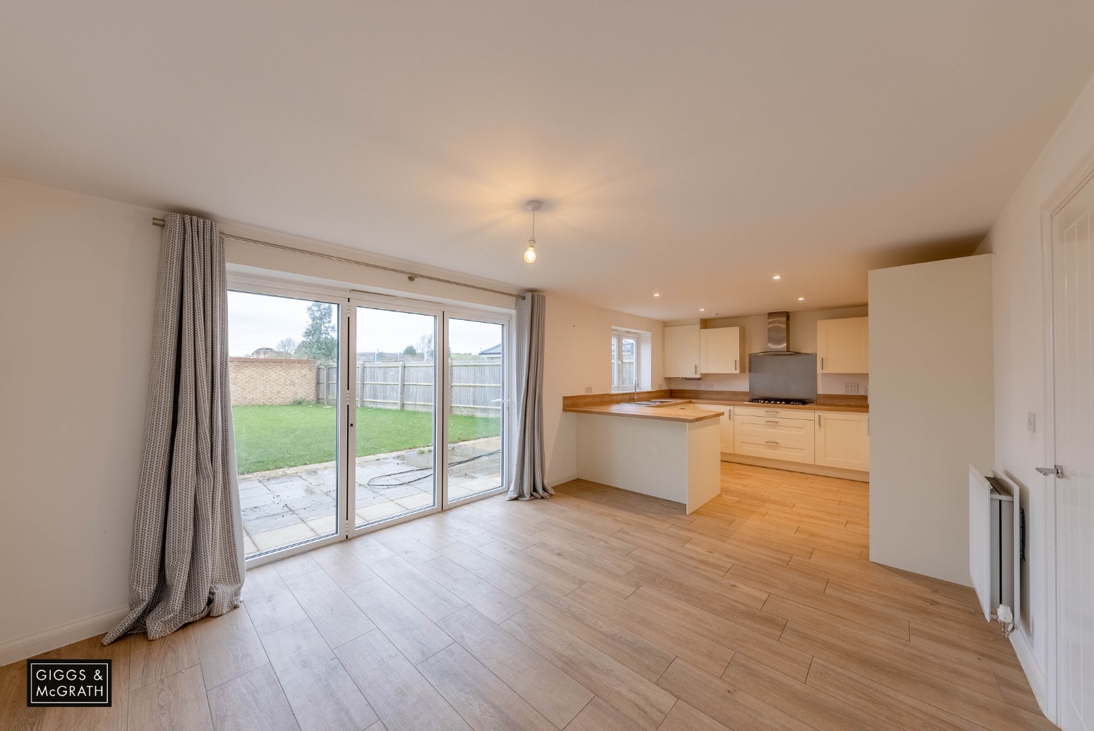 4 bed detached house for sale in Peacock Drive, Huntingdon 5