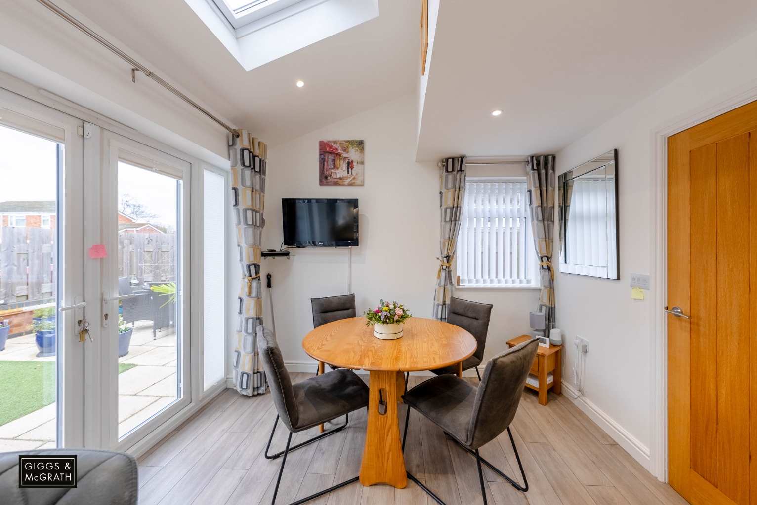 3 bed detached house for sale in Stirling Road, St. Ives 6