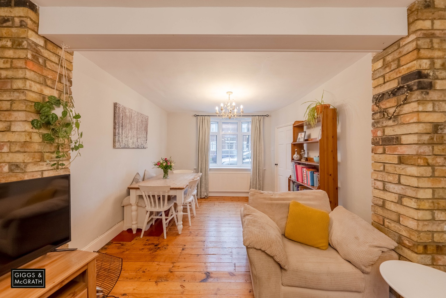 2 bed end of terrace house for sale in Parkhall Road, Huntingdon 2