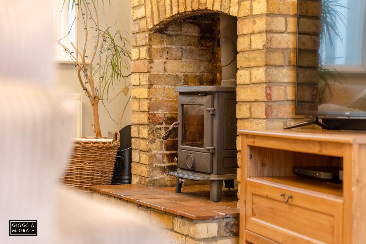 2 bed end of terrace house for sale in Parkhall Road, Huntingdon 7