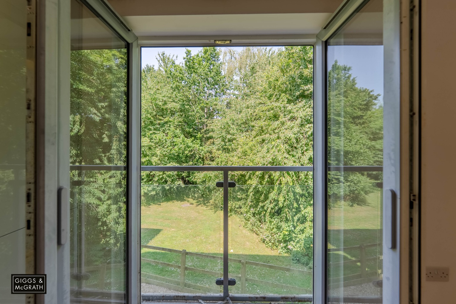 2 bed flat for sale in Percy Green Place, Huntingdon 3