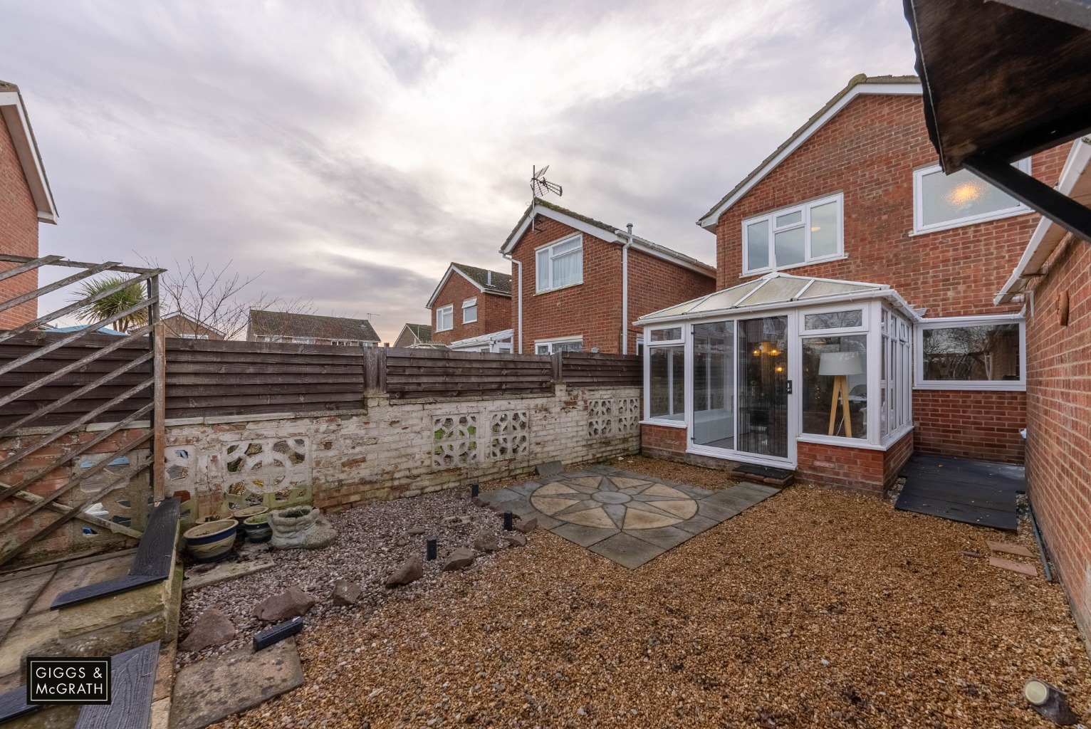 3 bed detached house for sale in Loftsteads, Huntingdon 14