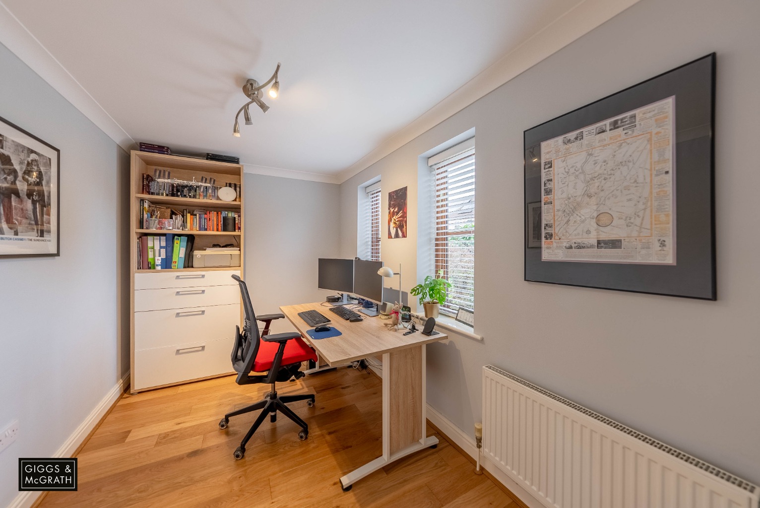 5 bed detached house for sale in Meridian Close, Huntingdon 8