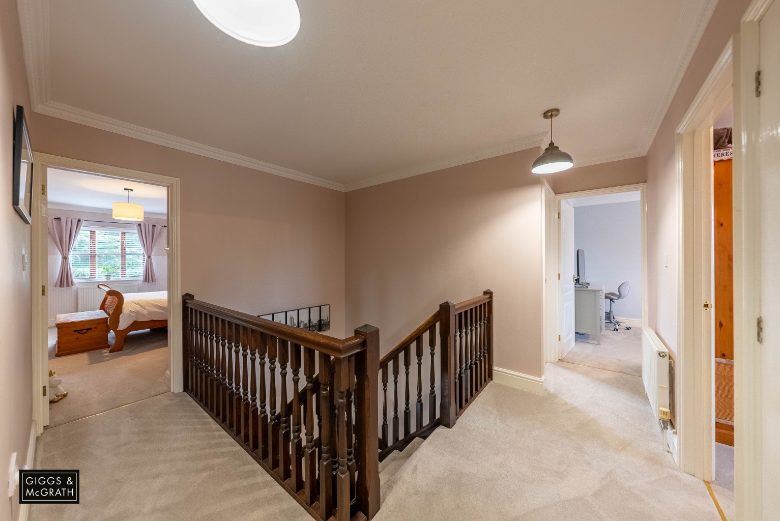 5 bed detached house for sale in Meridian Close, Huntingdon 9