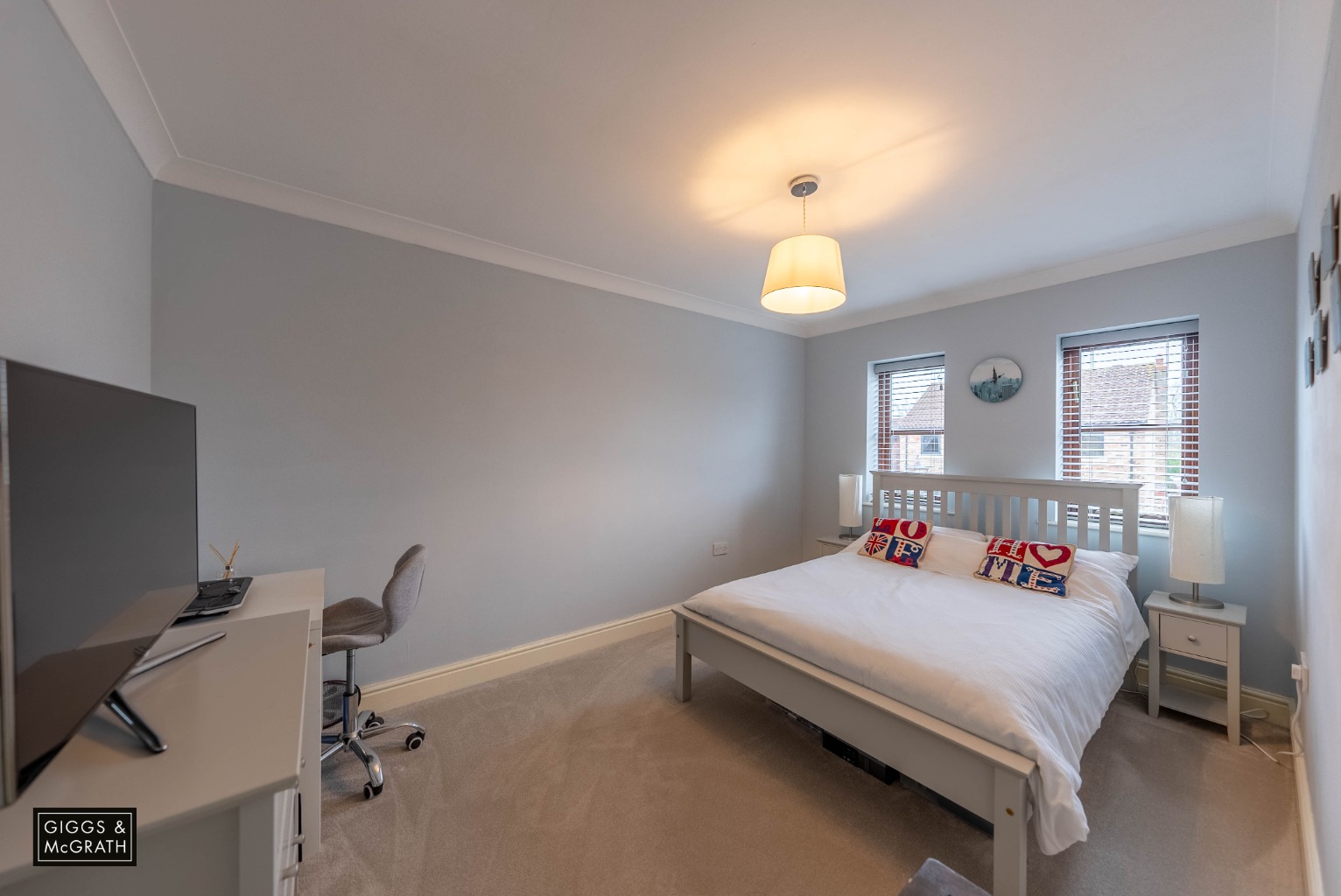 5 bed detached house for sale in Meridian Close, Huntingdon 13