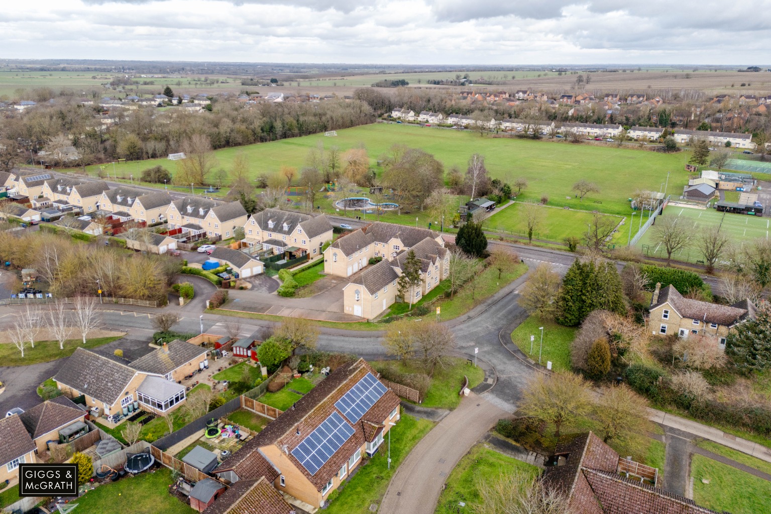 2 bed ground floor flat for sale in Varrier Jones Drive, Cambridge  - Property Image 10