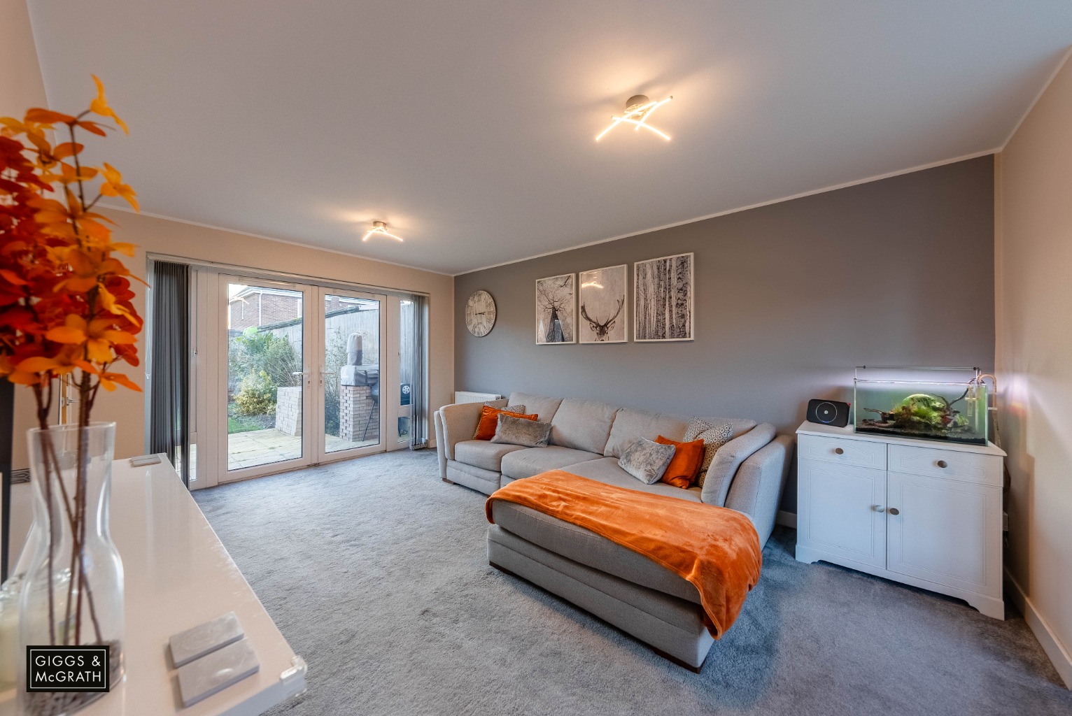 3 bed terraced house for sale in Vulcan Close, Huntingdon 4