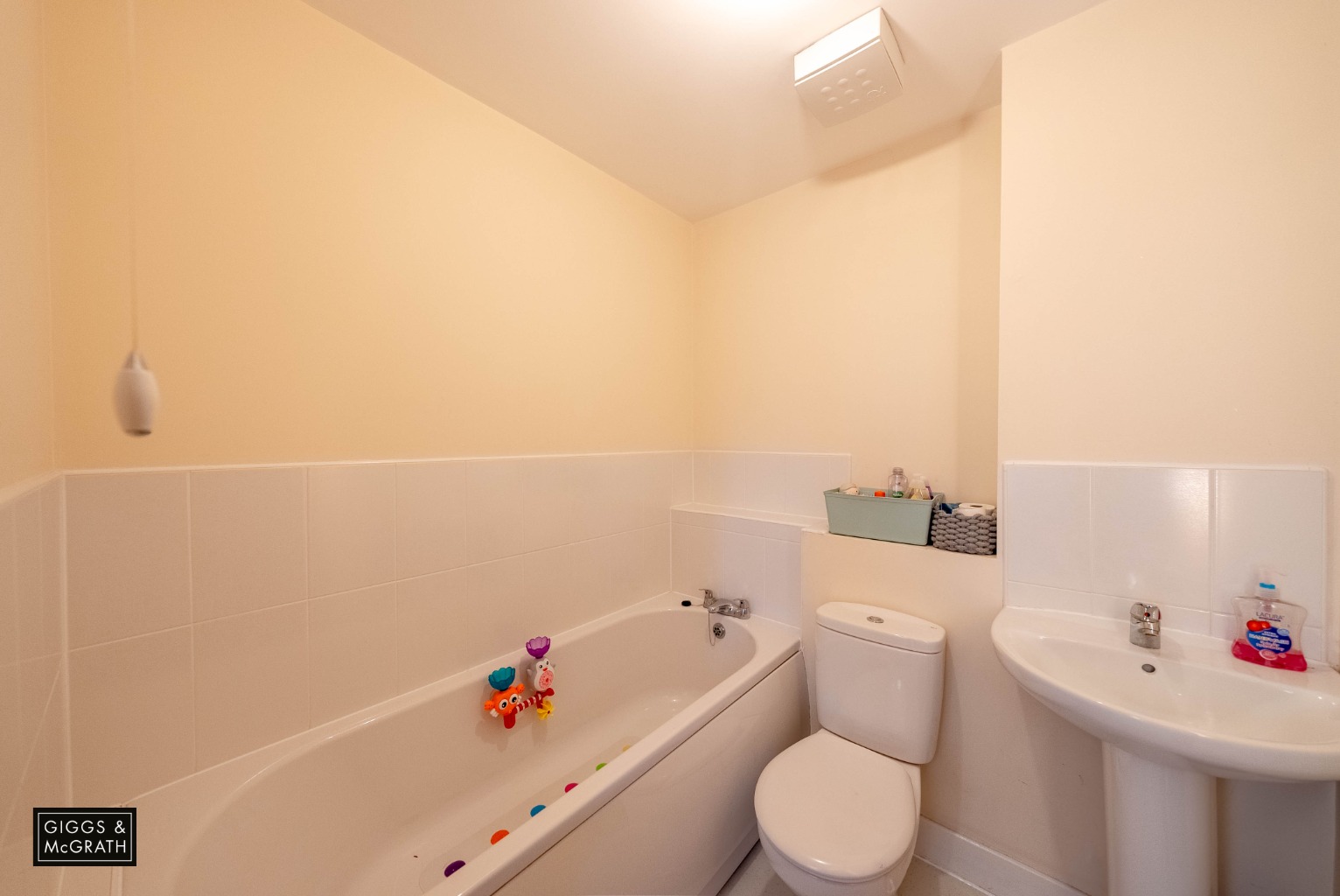3 bed terraced house for sale in Vulcan Close, Huntingdon 16