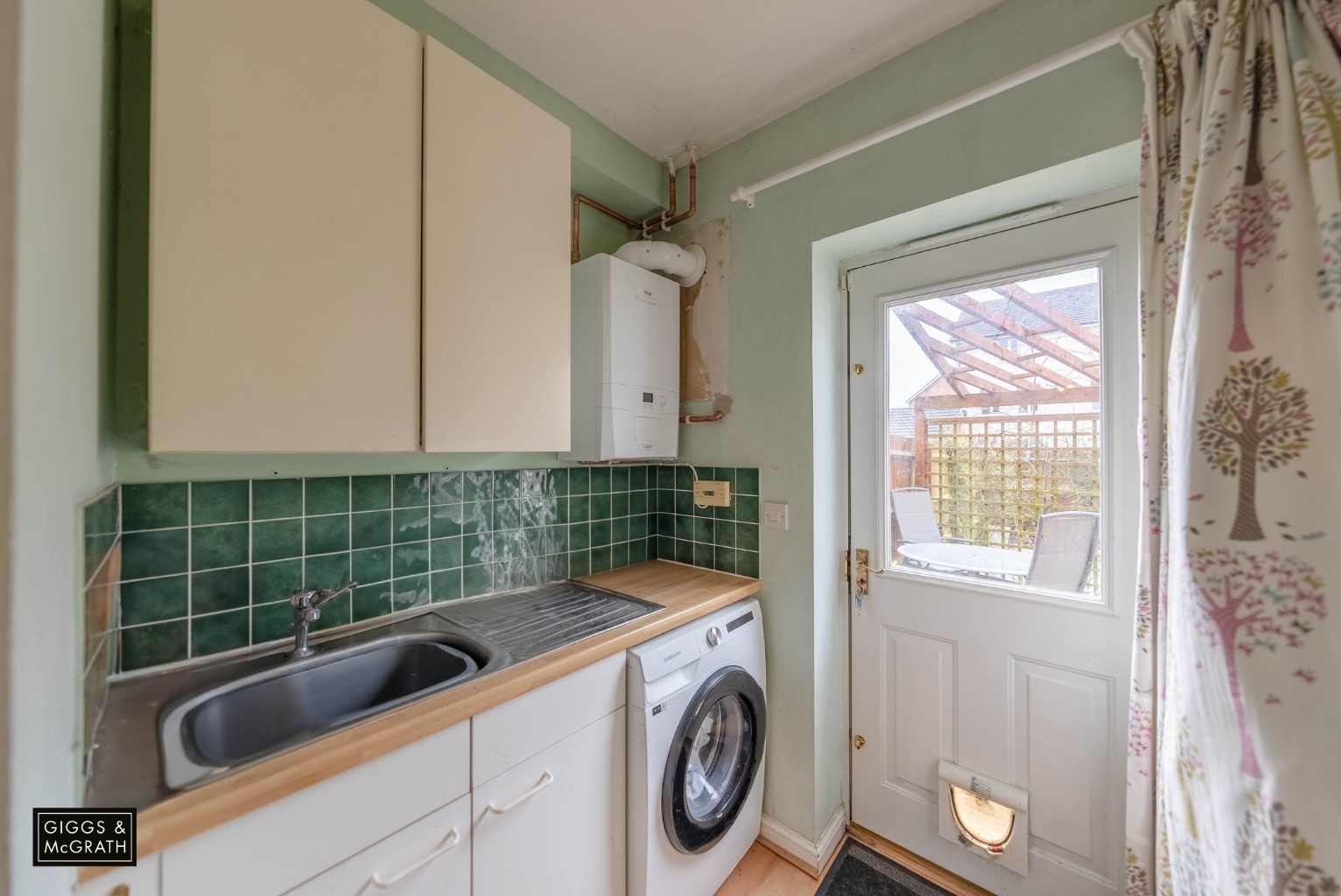 4 bed town house for sale in Foster Way, Cambridge  - Property Image 8