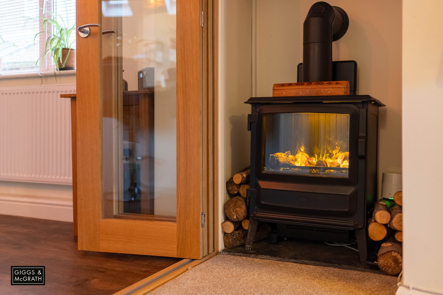 4 bed detached house for sale in The Trundle, Huntingdon 4