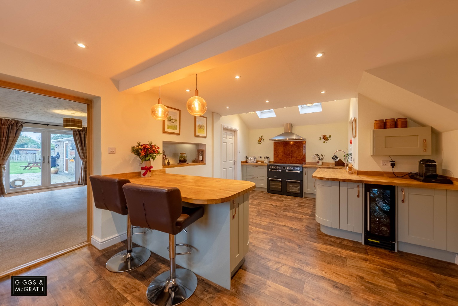 4 bed detached house for sale in The Trundle, Huntingdon 1