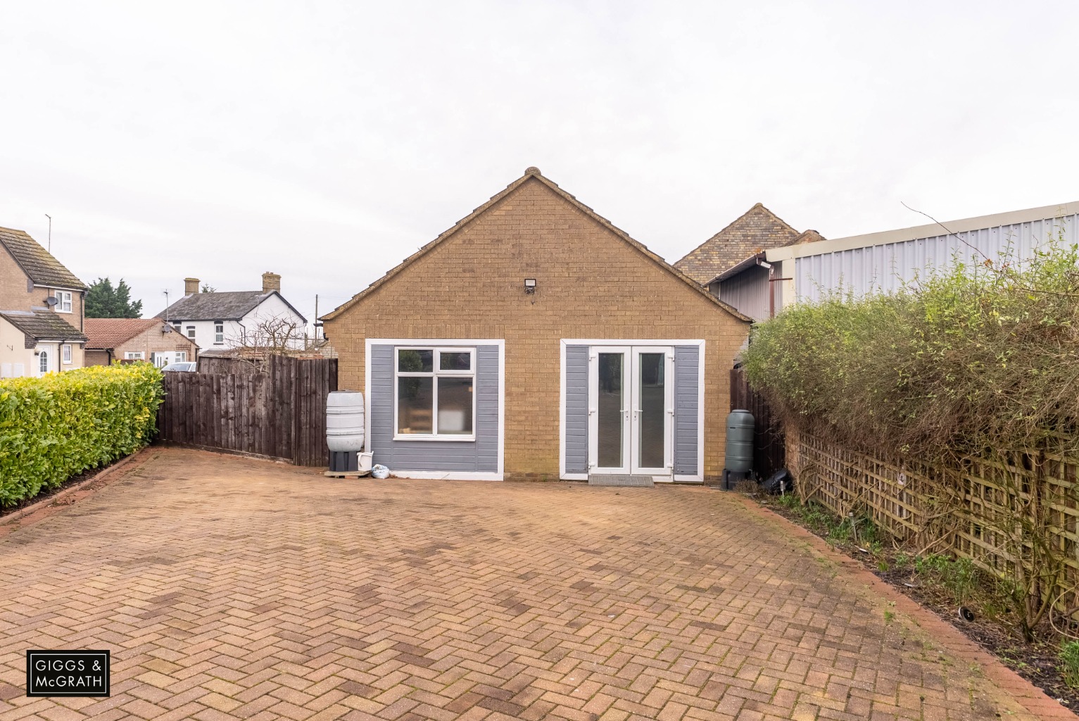 2 bed detached bungalow for sale in Orchard Close, Huntingdon  - Property Image 13