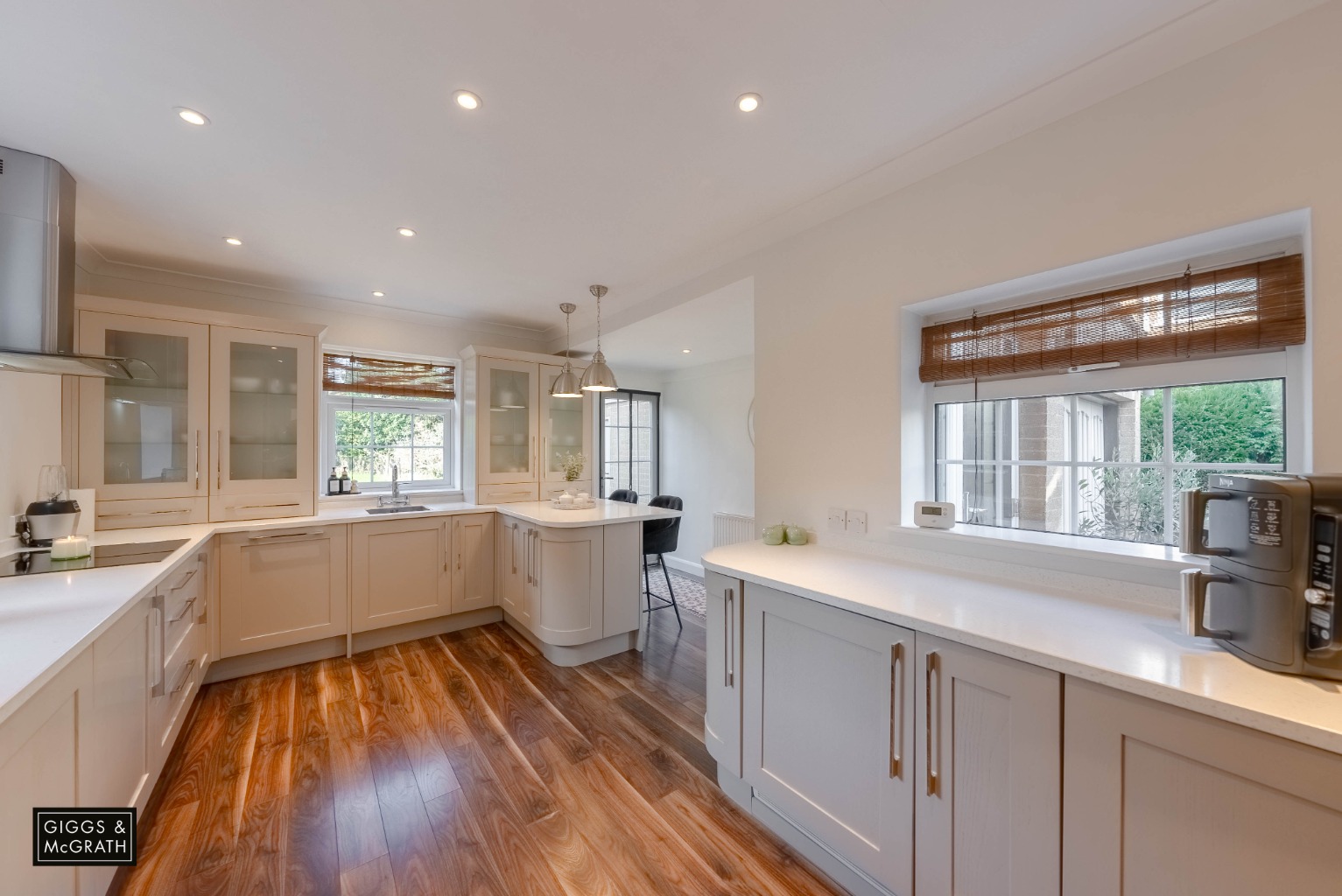 3 bed detached house for sale in Bury Road, Huntingdon 6