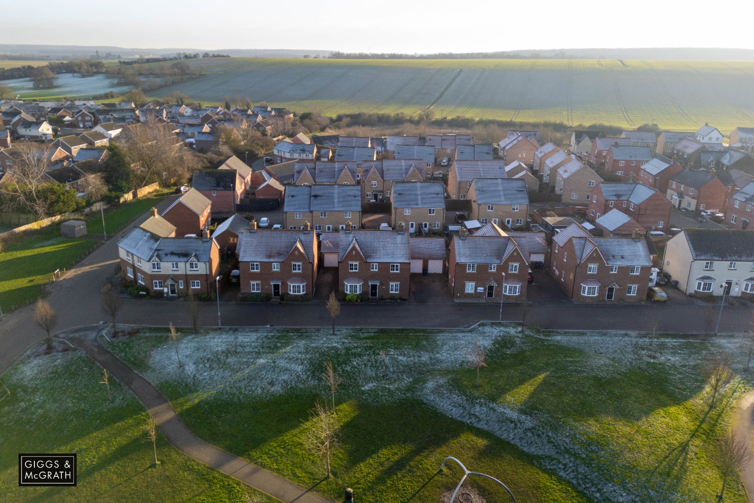 4 bed detached house for sale in Rowell Way, Huntingdon 4