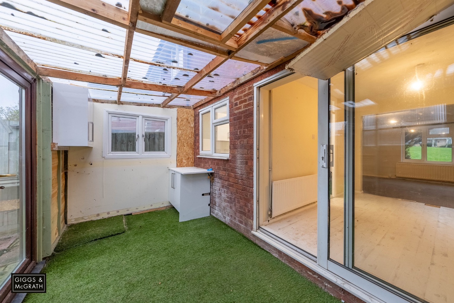 3 bed terraced house for sale in Windsor Close, St. Ives 7