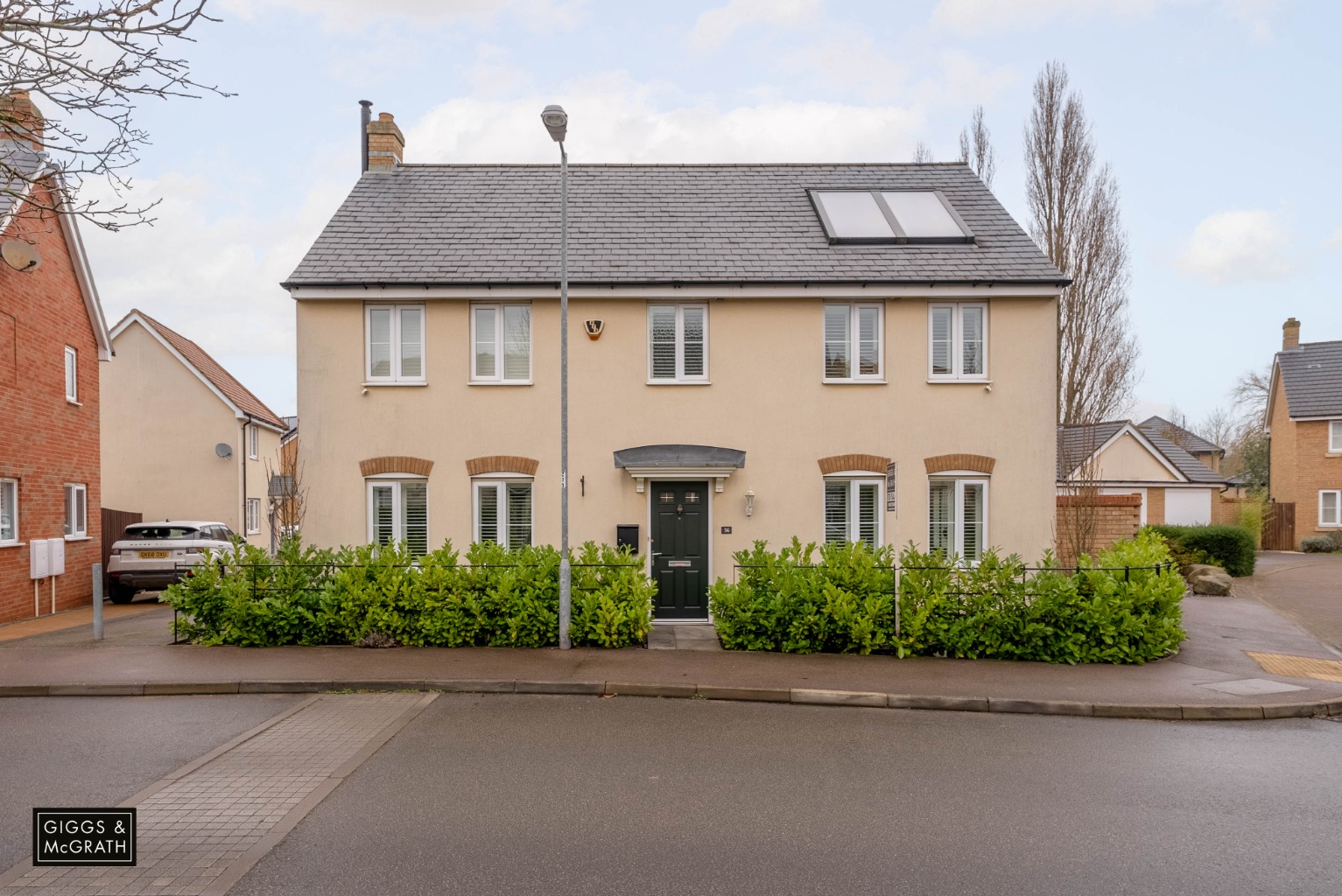 4 bed detached house for sale in Summers Hill Drive, Cambridge  - Property Image 1