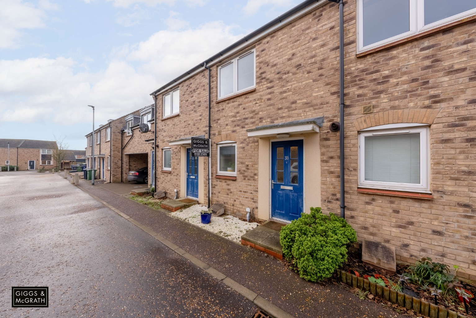 2 bed terraced house for sale in Ruston Close, Huntingdon  - Property Image 1