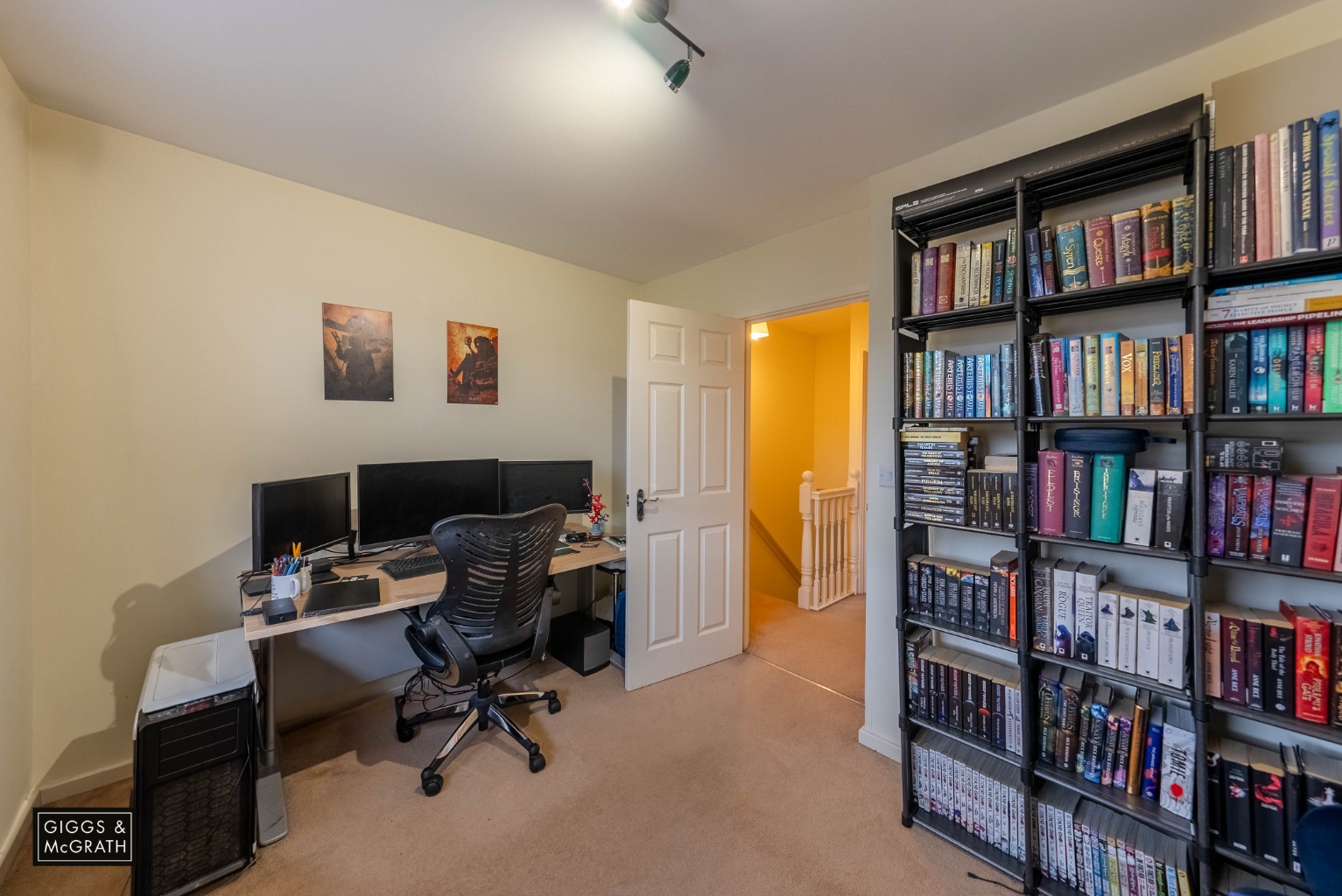 2 bed terraced house for sale in Ruston Close, Huntingdon  - Property Image 12