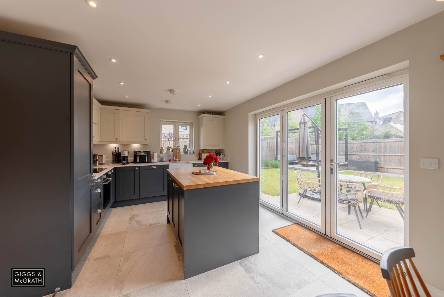 3 bed cottage for sale in North Road, Huntingdon  - Property Image 2