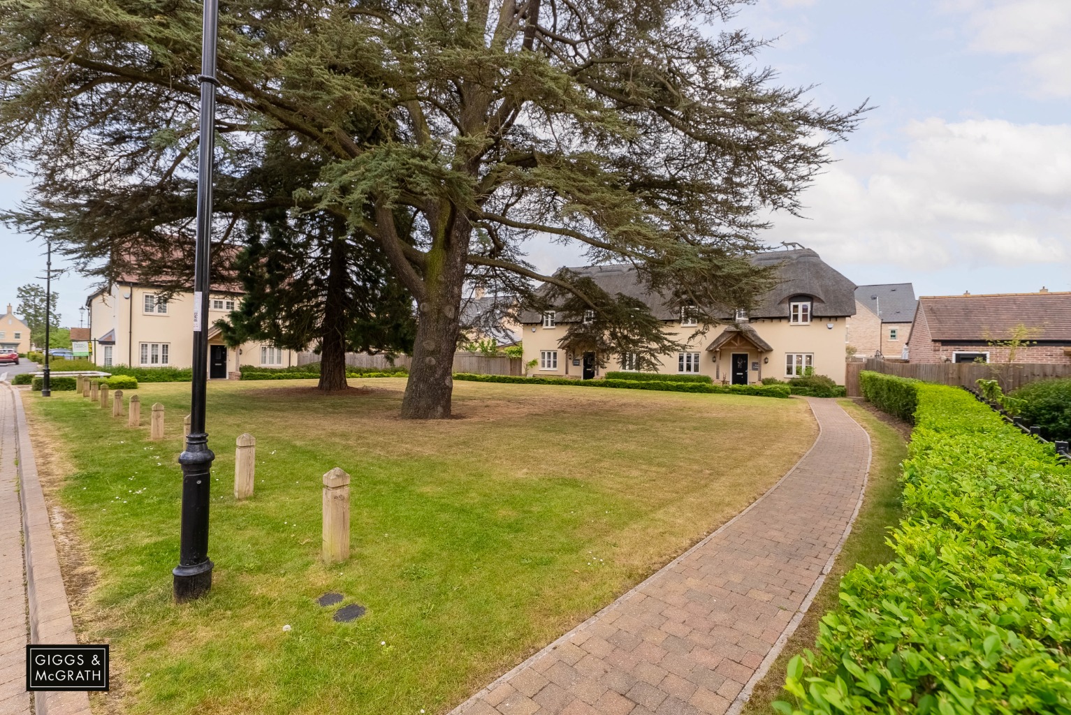 3 bed cottage for sale in North Road, Huntingdon 17